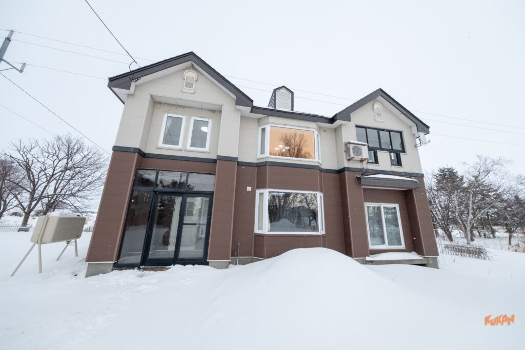 High-quality 6LDK house exterior with renovated roof