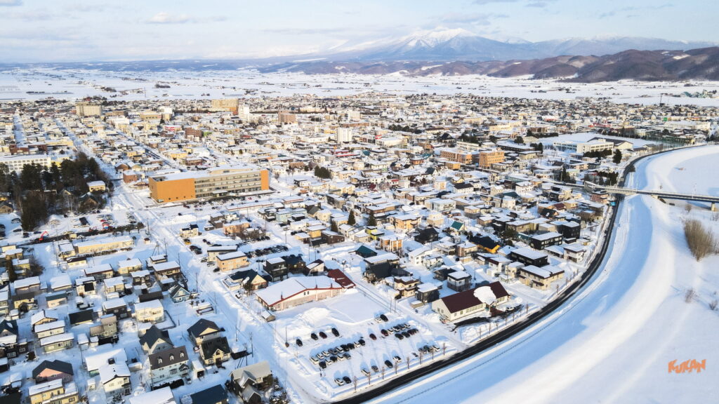 [Prime Location] A Strategic Hub in Central Furano: Balancing Tourism Demand and Convenience