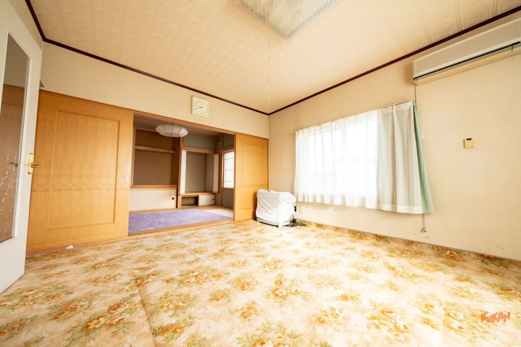 中富良野 7LDK物件の洋室｜ゲスト向けベッド設置に最適な空間