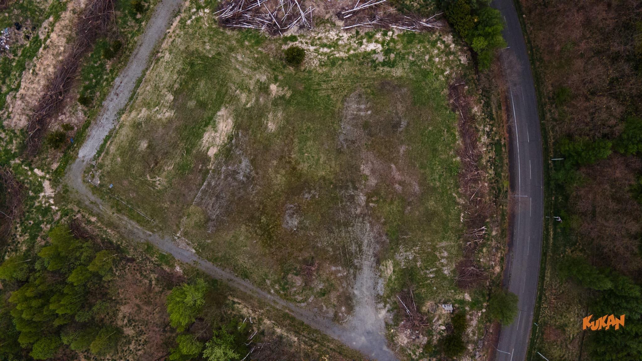 中富良野の土地・開発用地。十勝・大雪山連峰を望む丘町エリア
